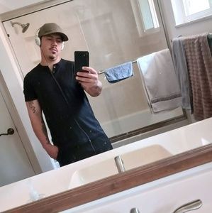 Meet your Posher, Joshua